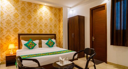 Treebo Luxury Stay Premium Inn Room Type - Standard Room