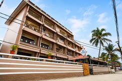 Hotel Searock Beach