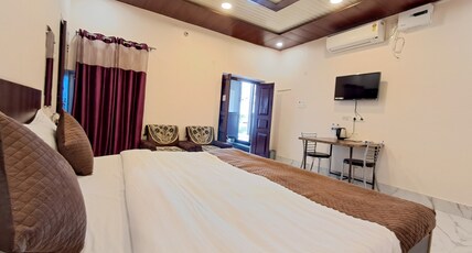 LD Guest House Room Type - Deluxe AC Room