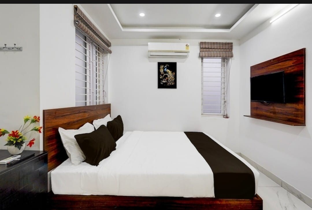 Rhythms Service Apartment Ramapuram - Tap to explore photos