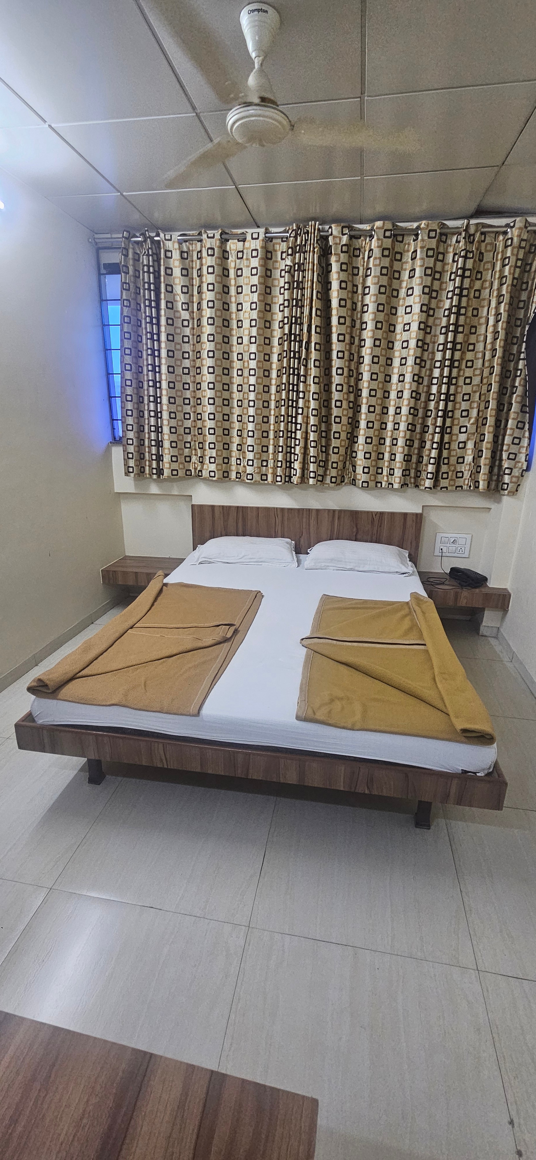 Hotel SaiKiran Surat - Tap to explore photos