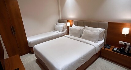 Hotel Neem Heritage Room Type - Deluxe Triple Room
