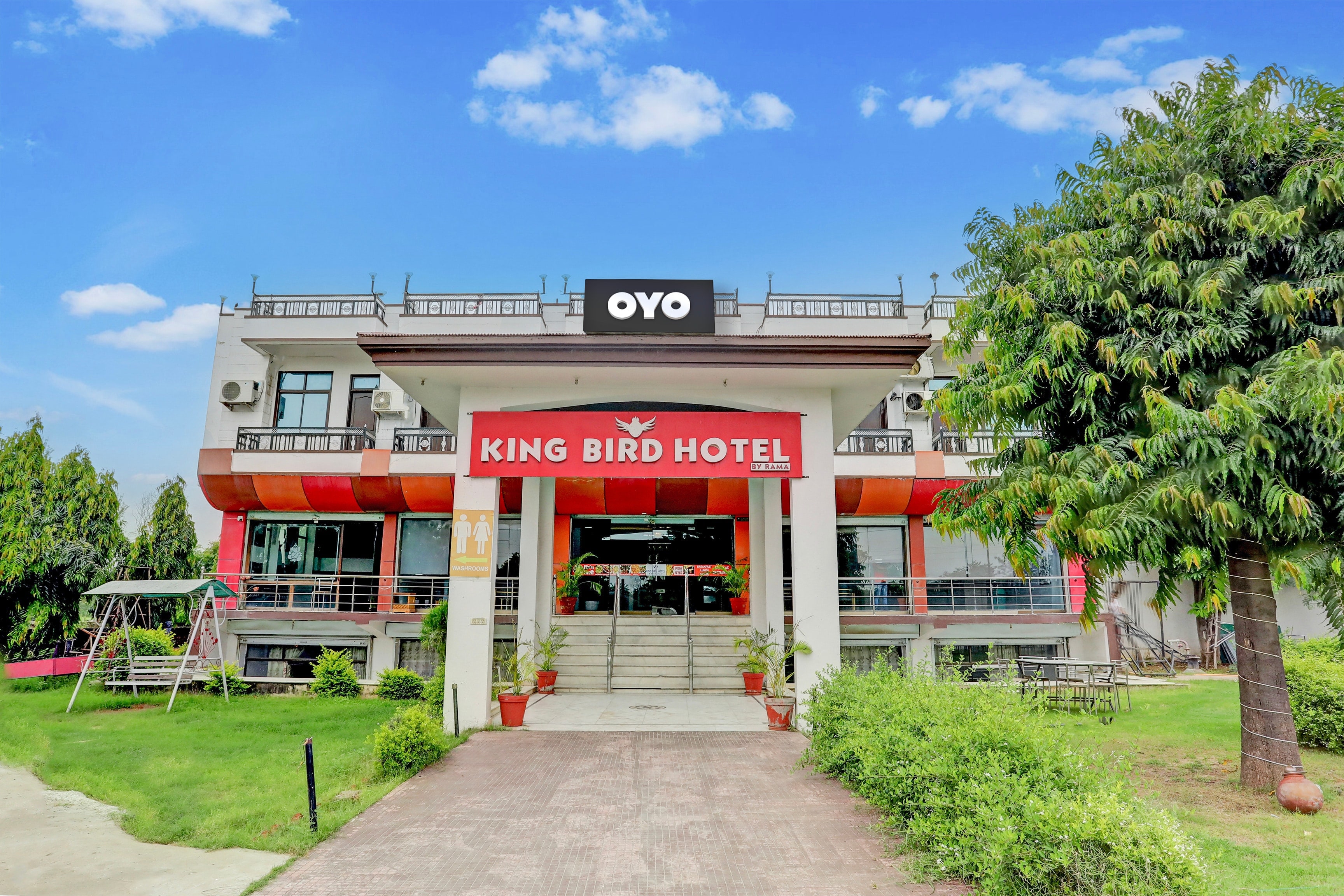 Hotel O King Bird And Restaurants - Tap to explore photos