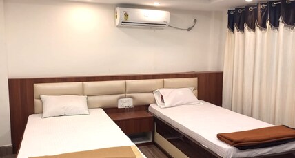 HOTEL AKSHARA Room Type - Deluxe Room