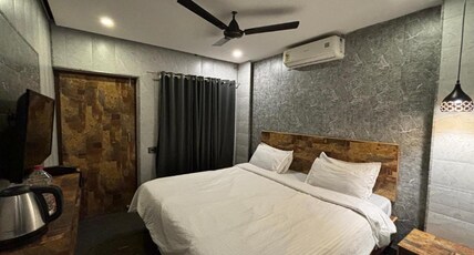 ARIV INN Room Type - Standard double Room