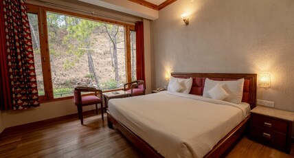 Pine Drive Resort Room Type - Premium Room