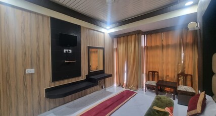 The Krishna Palace Nearby Landour Room Type - Bedroom 11