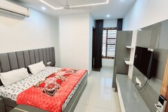 Hotel Taj Near Prem Hospital