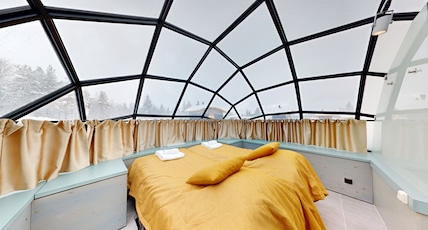 Kakslauttanen Arctic Resort Room Type - Small Glass Igloos with Shower and Sauna (West Village) Kakslauttanen Arctic Resort Room Type - Small Glass Igloos with Shower and Sauna (West Village)