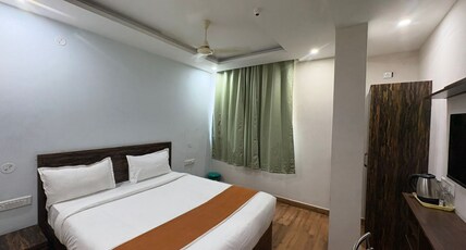 Raasaa Grand Rooms Room Type - Standard Non-AC Room