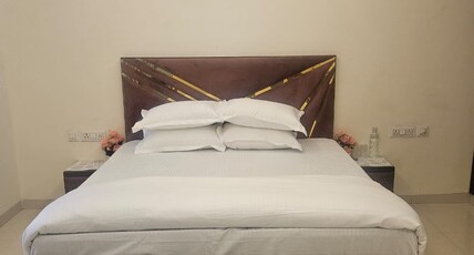 Ashirwaad 249 Room Type - Super Deluxe Twin Room
