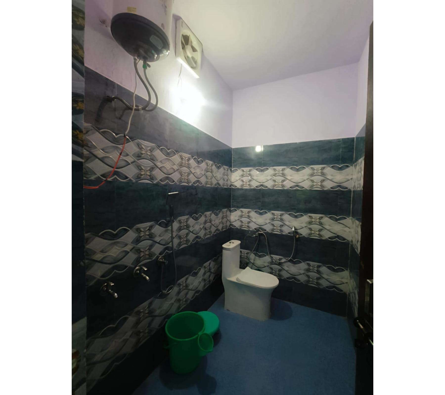 Hotel Panch Kedar - Tap to explore photos