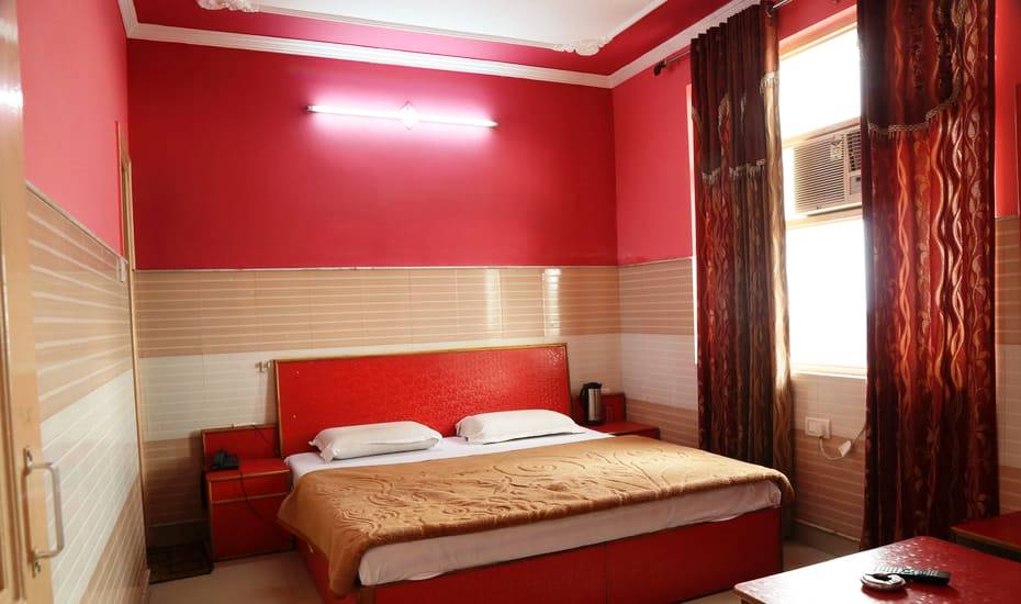 Hotel Ranbir Palace - Tap to explore photos