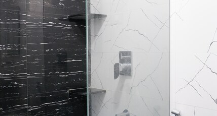 Hotel Popular Palace Room Type - Standard AC Room