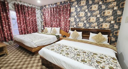New Relax Inn Room Type - Family Room With 2 Double Beds