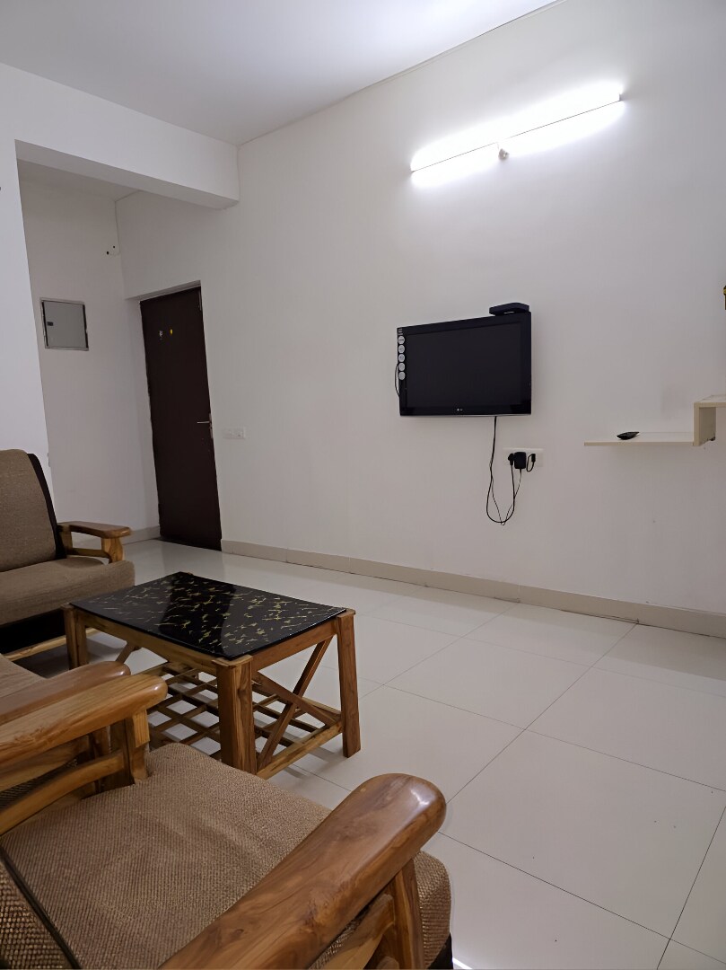 Entire 2BHK Apartment in Raipur | AC & Wi-Fi - Tap to explore photos