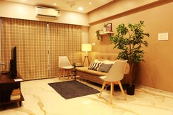 Downtown 2.5 BHK Appt