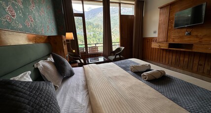 Hotel Wood Castle Room Type - Deluxe Room