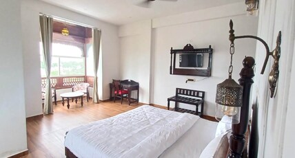 The Parel Bagh Villa Room Type - A/C Super Deluxe Room With City View Balcony