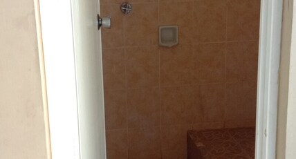 Hotel O Mutiara Room Type - Saver Double