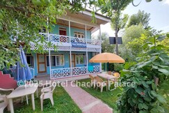 Hotel Chachoo Palace