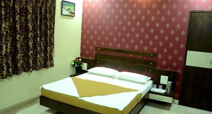 Alankar Lodge Room Type - Deluxe Room Non Ac