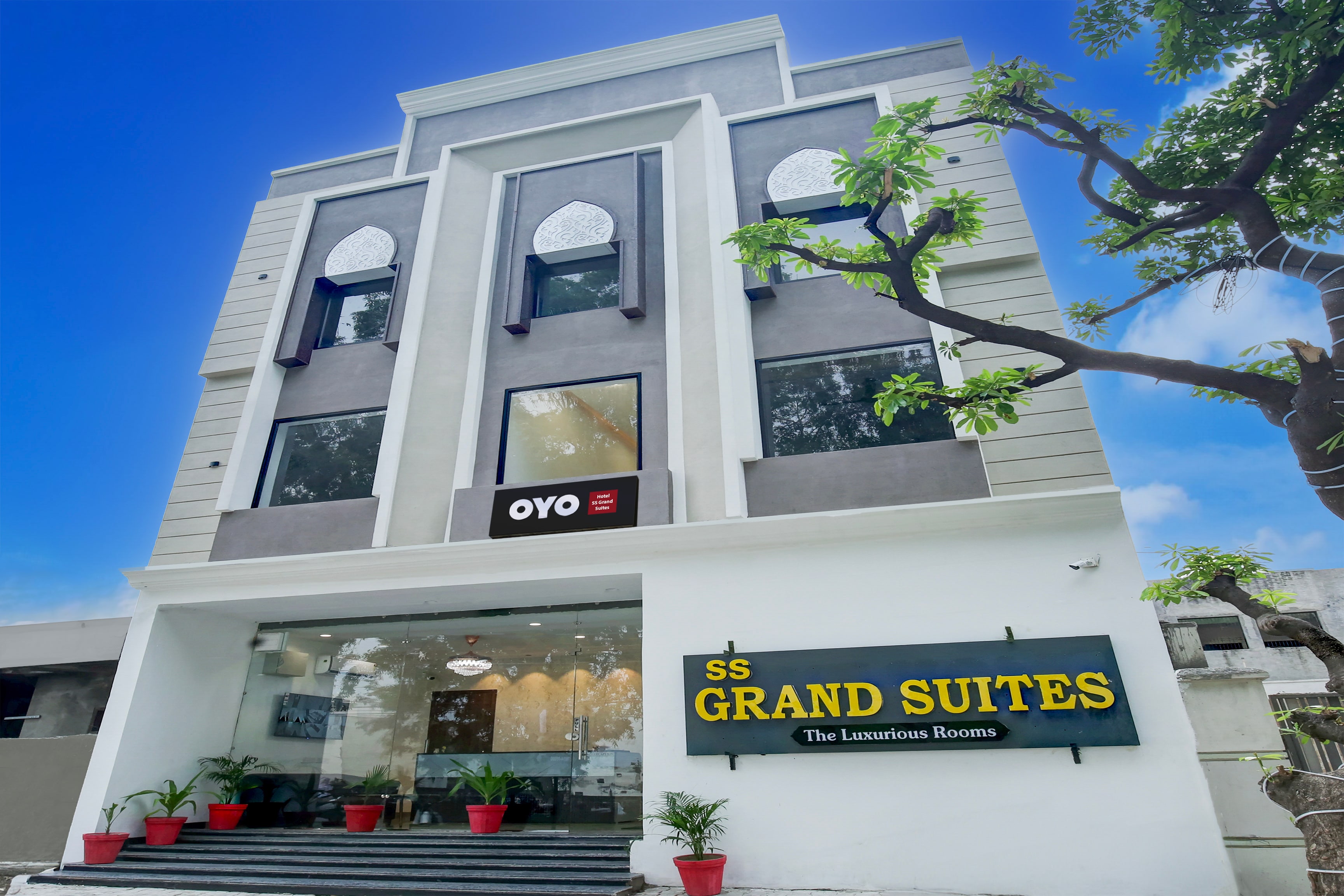 Hotel O SS GRAND SUITES - Tap to explore photos