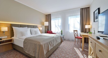 Best Western Premier Alsterkrug Hotel Room Type - 1 Double Bed, Premium Room, Garden View, Quiet Location, Free W-Lan, Espresso Machine Best Western Premier Alsterkrug Hotel Room Type - 1 Double Bed, Premium Room, Garden View, Quiet Location, Free W-Lan, Espresso Machine