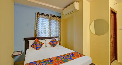 FabHotel White Ridge Room Type - Deluxe Room