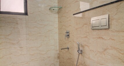 VibeStayZ Kedar Hinjewadi Room Type - Standard Room detached bathroom