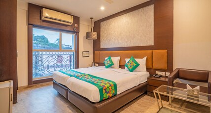 Treebo Ivory Inn Room Type - Deluxe Room