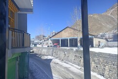 Yul-Gal Homestay By StayApart