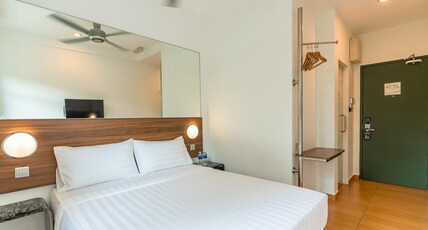 Tune Hotel Danga Bay Room Type - Quad Rooms
