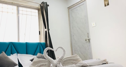 The Hotel Silk For Couples and Business Travelers Room Type - Delux Double Bed The Hotel Silk For Couples and Business Travelers Room Type - Delux Double Bed