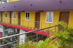 SRI KAMATCHI RESTAURANT BAKERY & LODGE