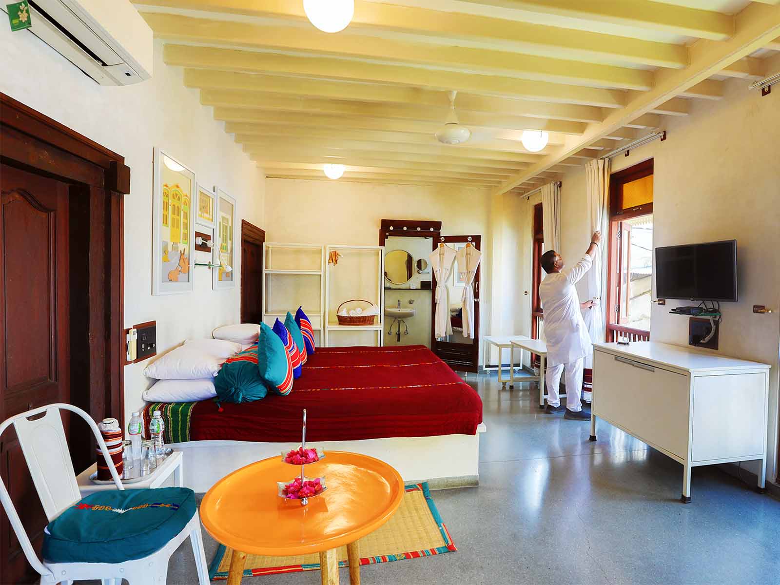 Main gallery