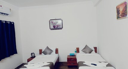 Sage Goldan Spring INSTA STAY SOLUTIONS Room Type - Bedroom 4