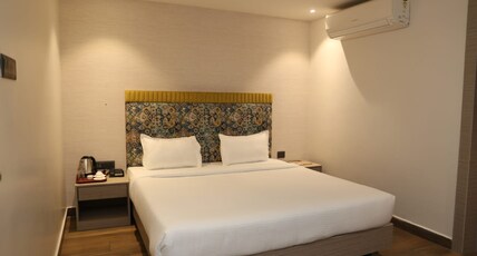 THE PEARL Room Type - DELUXE ROOM THE PEARL Room Type - DELUXE ROOM