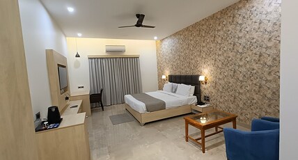 HOTEL AANANDA Room Type - Executive