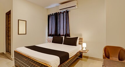 Super Hotel O Saharsh Grand Room Type - Classic