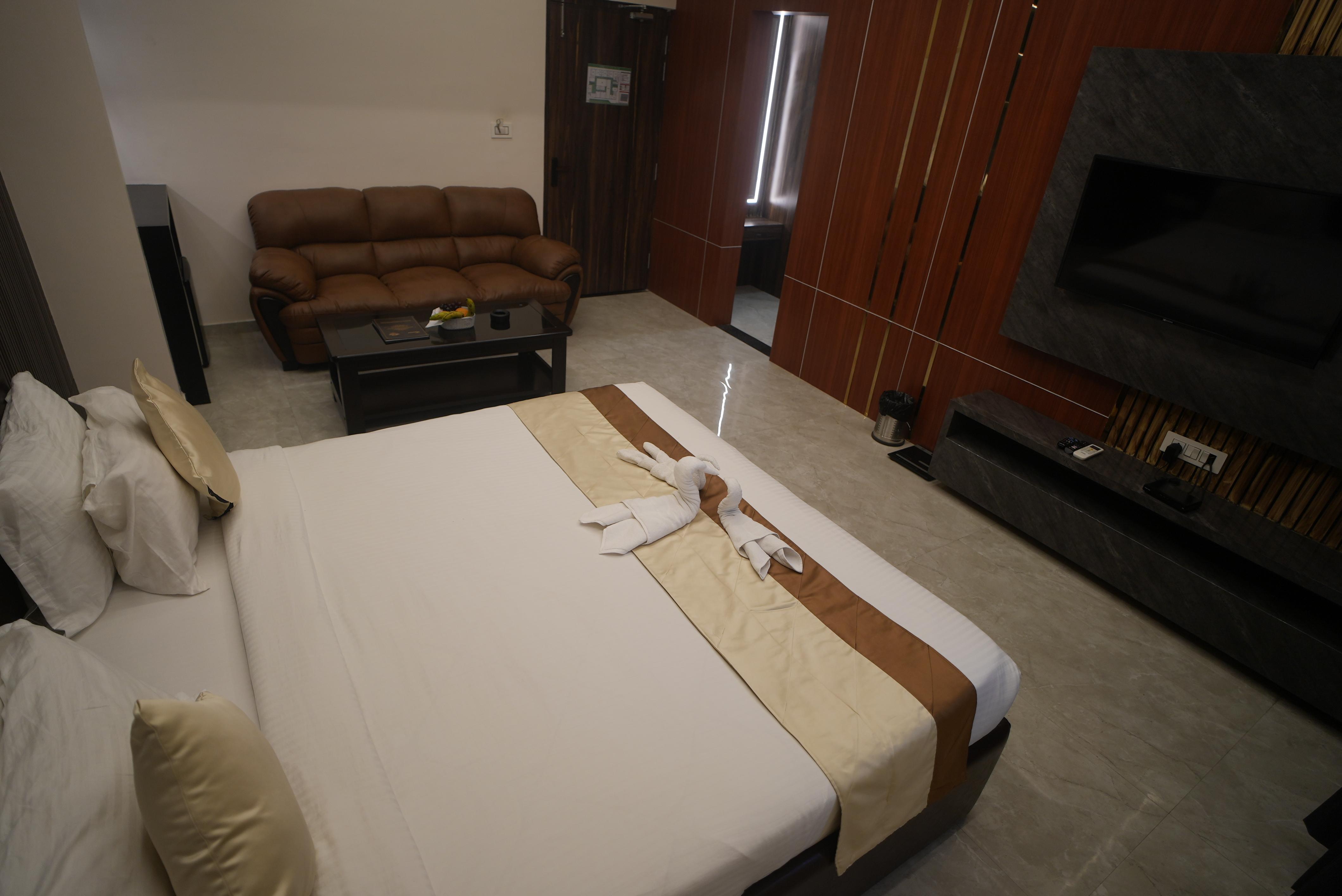 Hotel Rudra Regency - Tap to explore photos