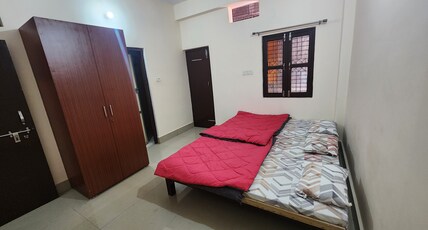 Banaras Gully House | Dorms & Rooms Room Type - Triple Room with Bathroom