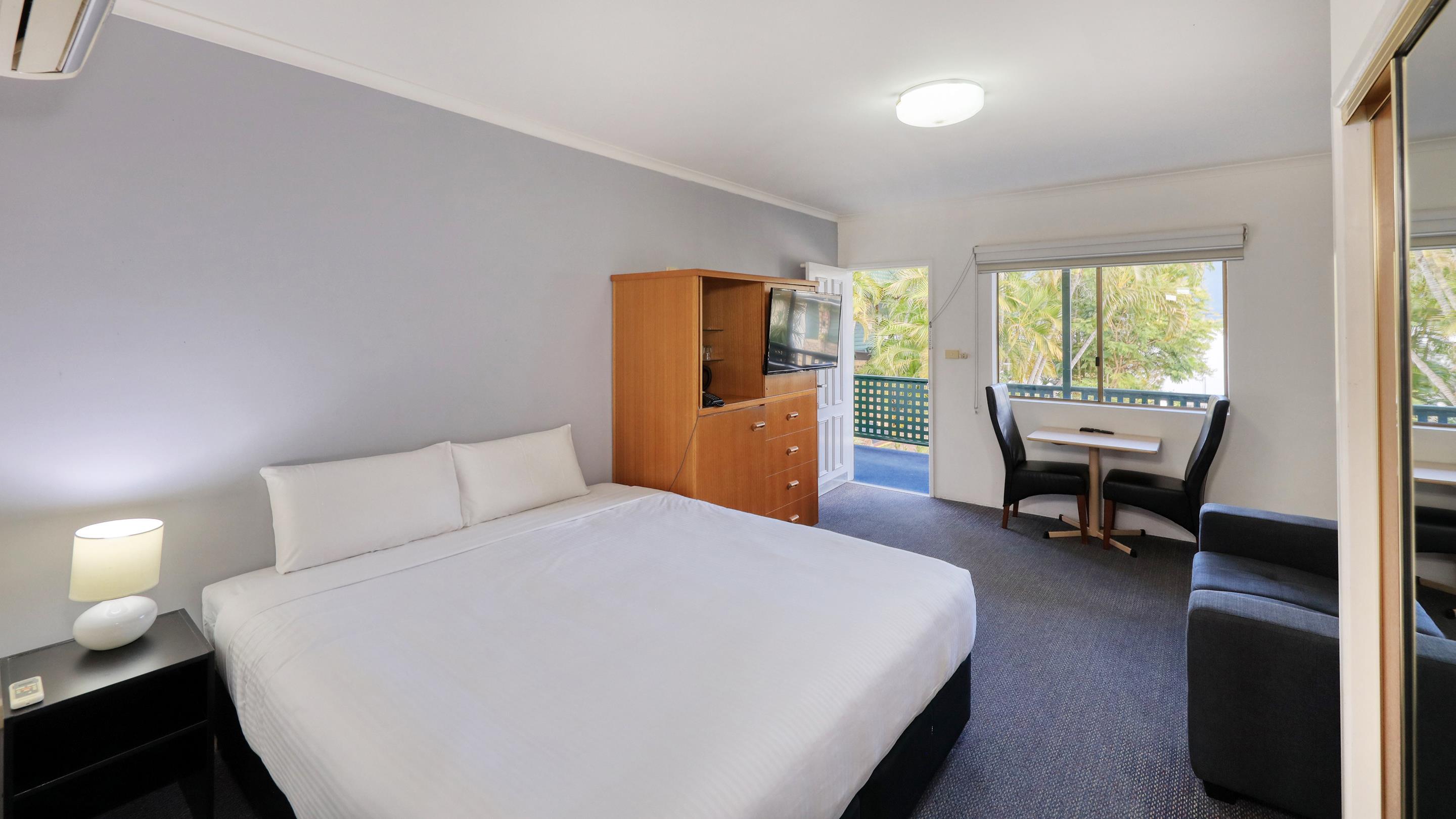 Best Western Cattle City Motor Inn - Tap to explore photos