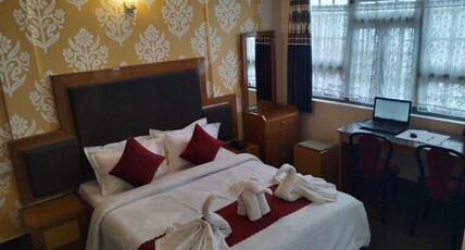 Hotel North Point Room Type - Executive Double with Balcony
