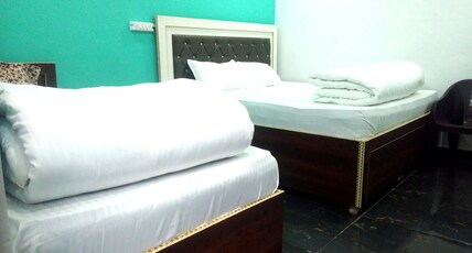 Hotel Chopta Dreams Room Type - Tripal Bedroom
