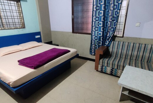 Hotal sarthak Place