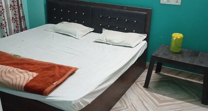 Shree Kashi Vishwanath guest house Room Type - Bedroom 5