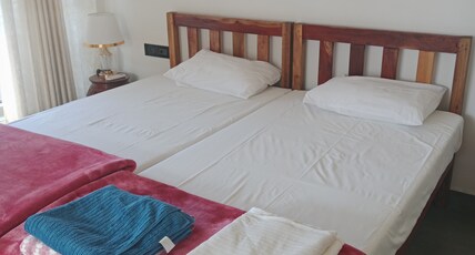 Elzas fort inn Room Type - Bedroom6  family room