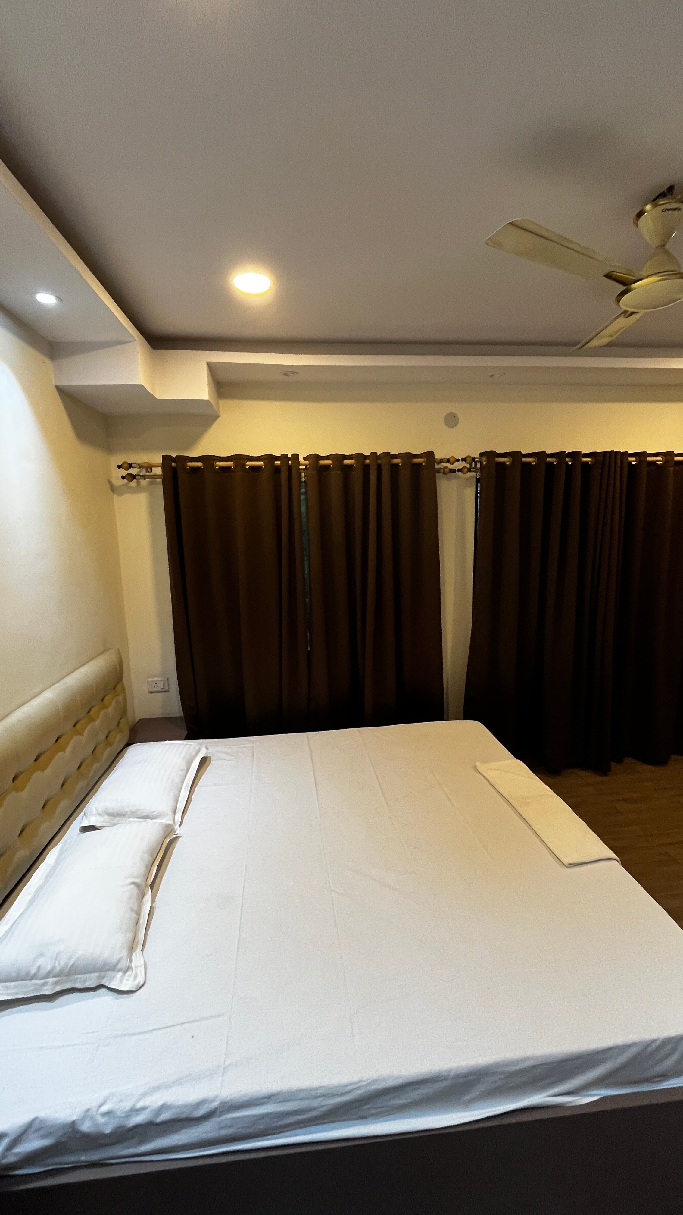 ASHA MANGAL GUEST HOUSE - Tap to explore photos