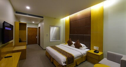 Hotel H Room Type - Deluxe